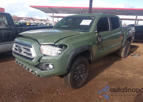 2021 Toyota Tacoma Sr5 V6 z USA, uszkodzony, nr VIN 3TYCZ5AN4MT007809
